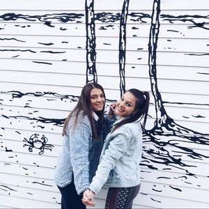 Meet your Posher, Allie